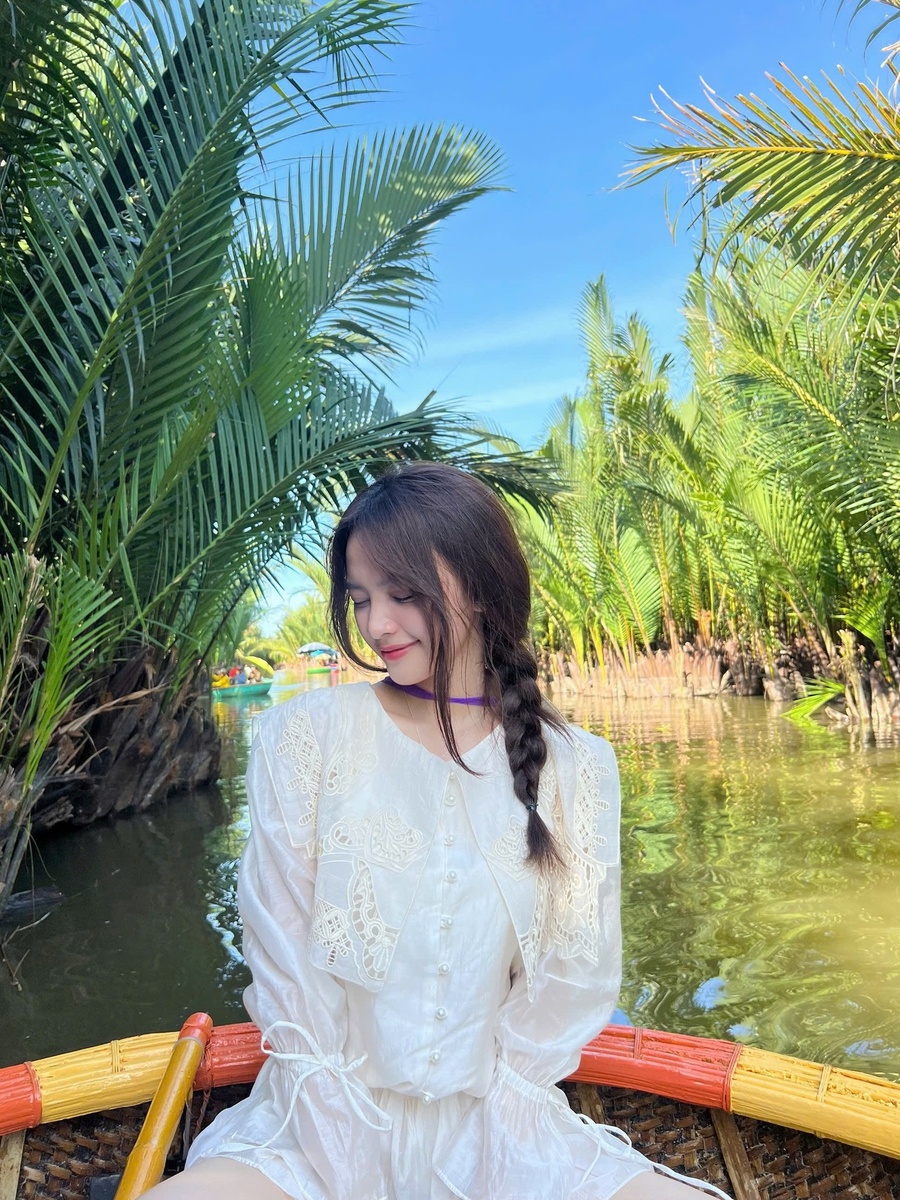 Linh Chi - Kỷ niệm 8.2024 — ảnh 1