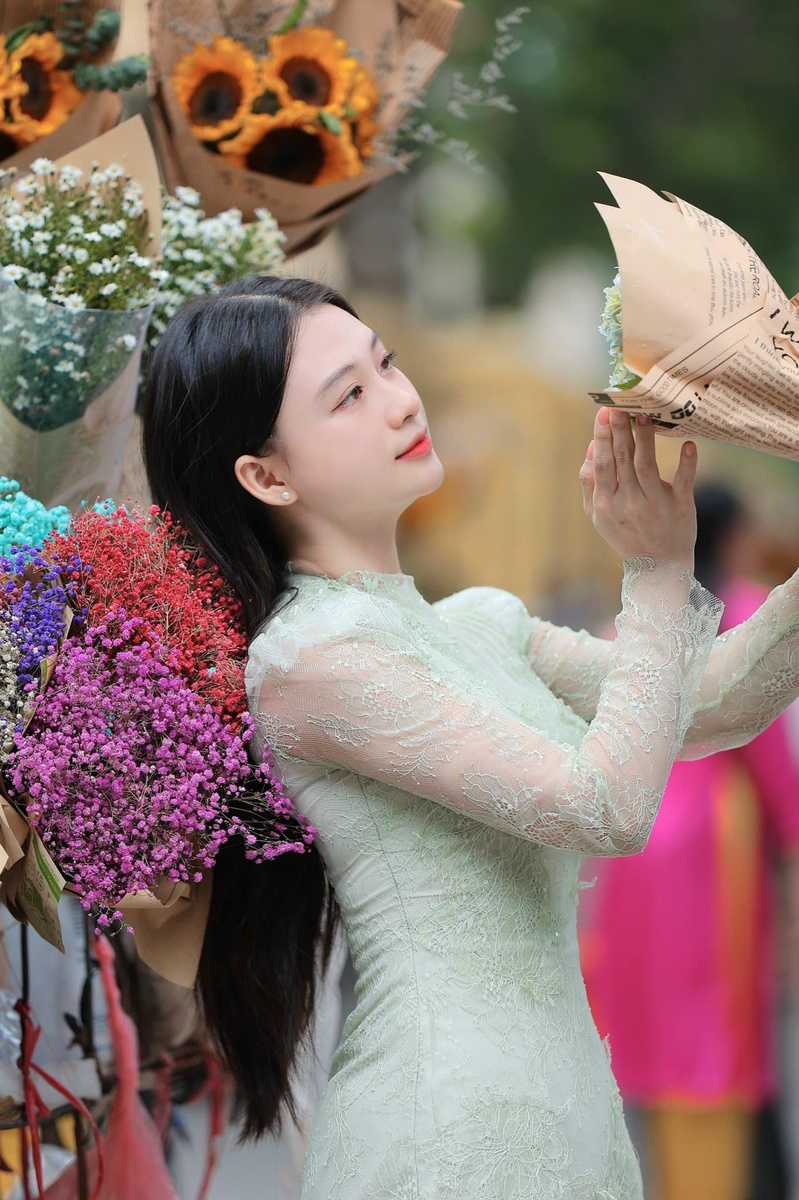 Phạm Hoài Thương - kỷ niệm thu 2023 — ảnh 3