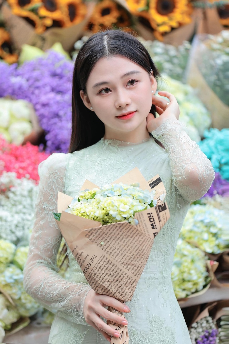 Phạm Hoài Thương - kỷ niệm thu 2023 — ảnh 5
