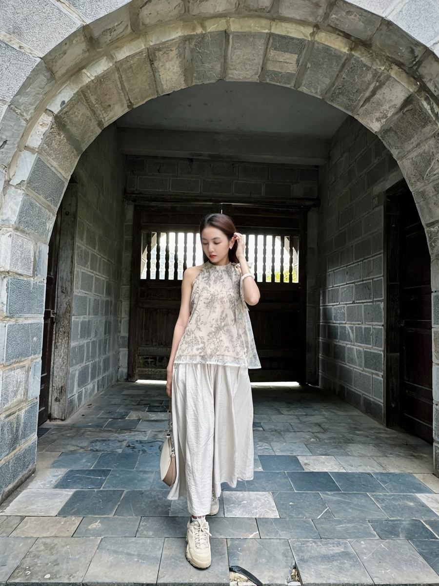 Phan Hương - Kỷ niệm 12.2025 — ảnh 2