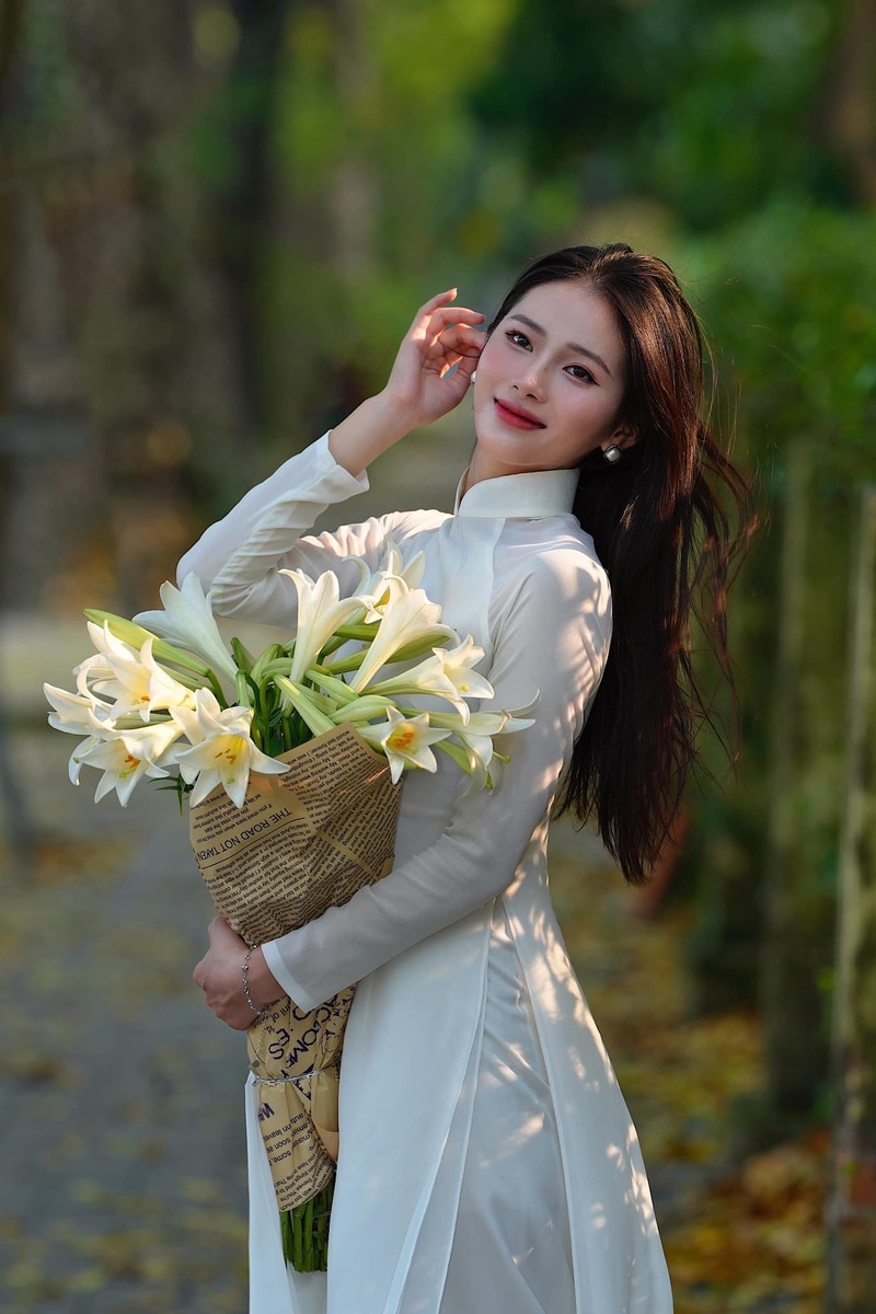 Hồng Nhung - Kỷ niệm 4.2024 — ảnh 2