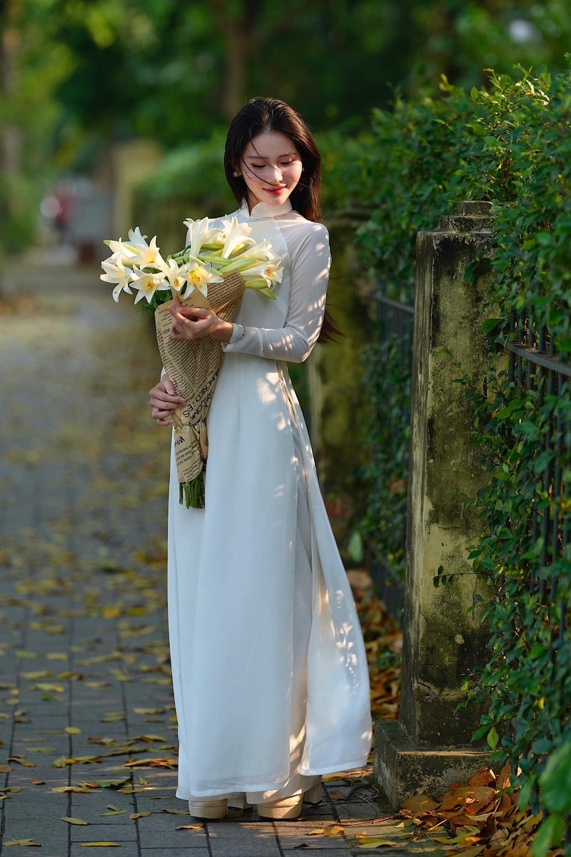 Hồng Nhung - Kỷ niệm 4.2024 — ảnh 5