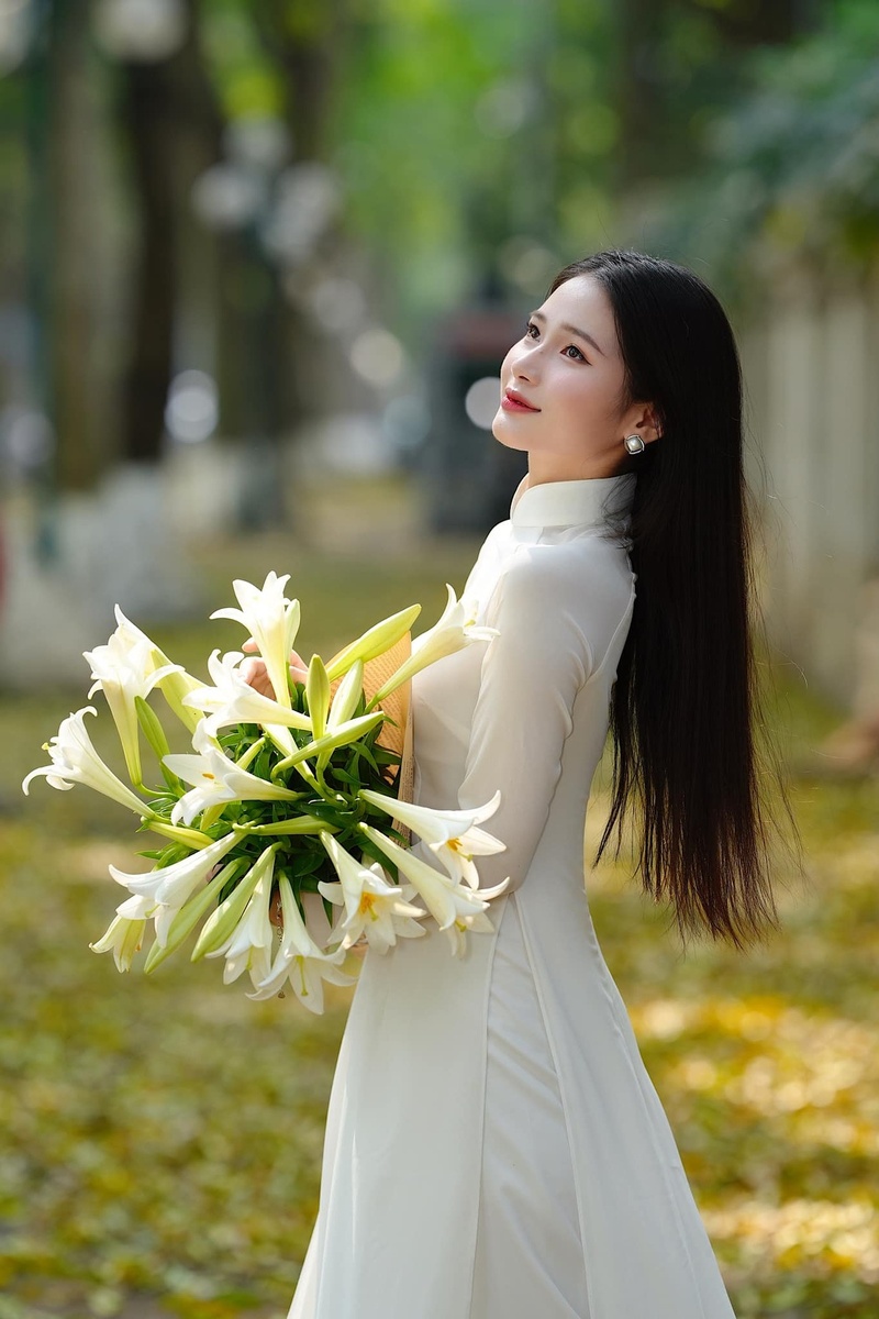 Hồng Nhung - Kỷ niệm 4.2024 — ảnh 12