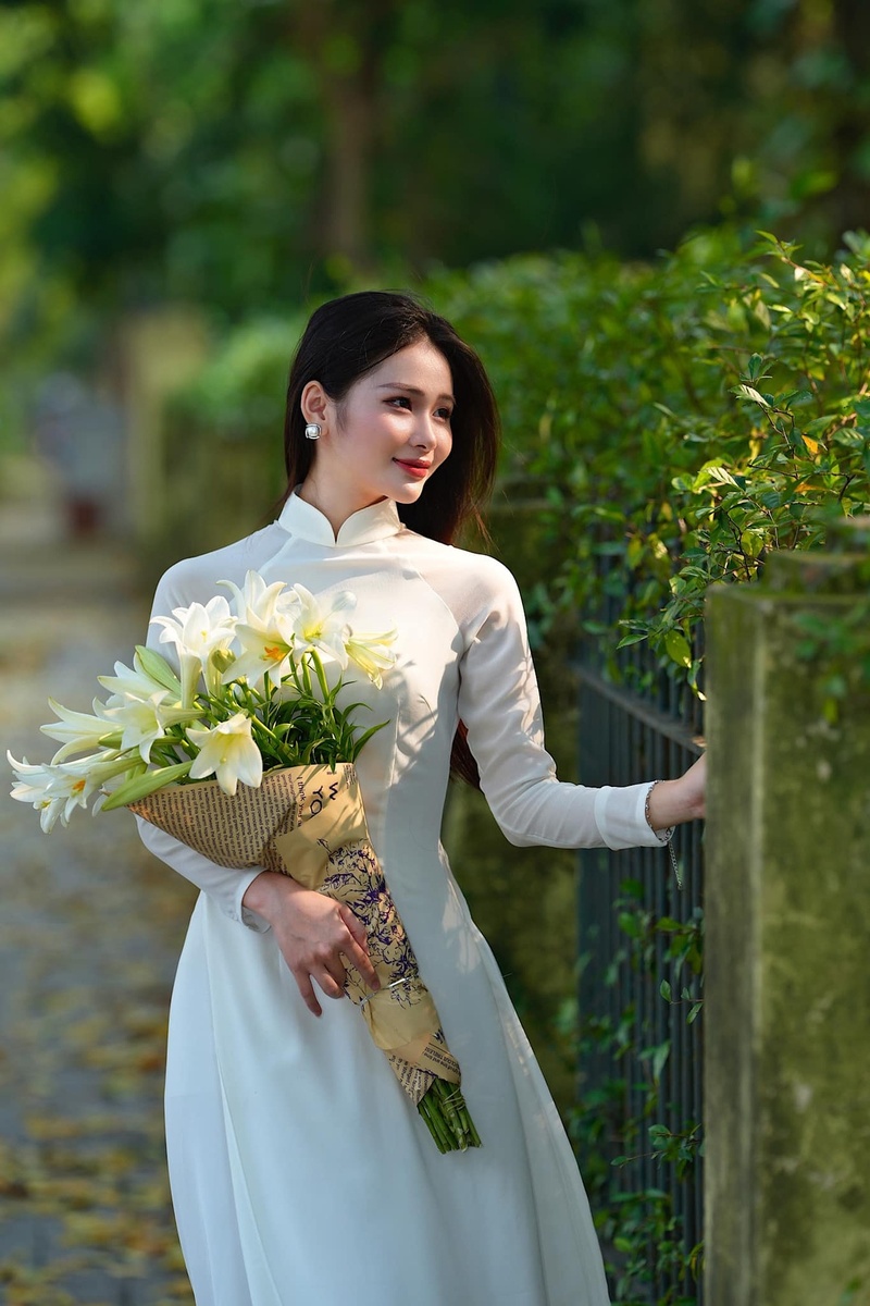Hồng Nhung - Kỷ niệm 4.2024 — ảnh 16
