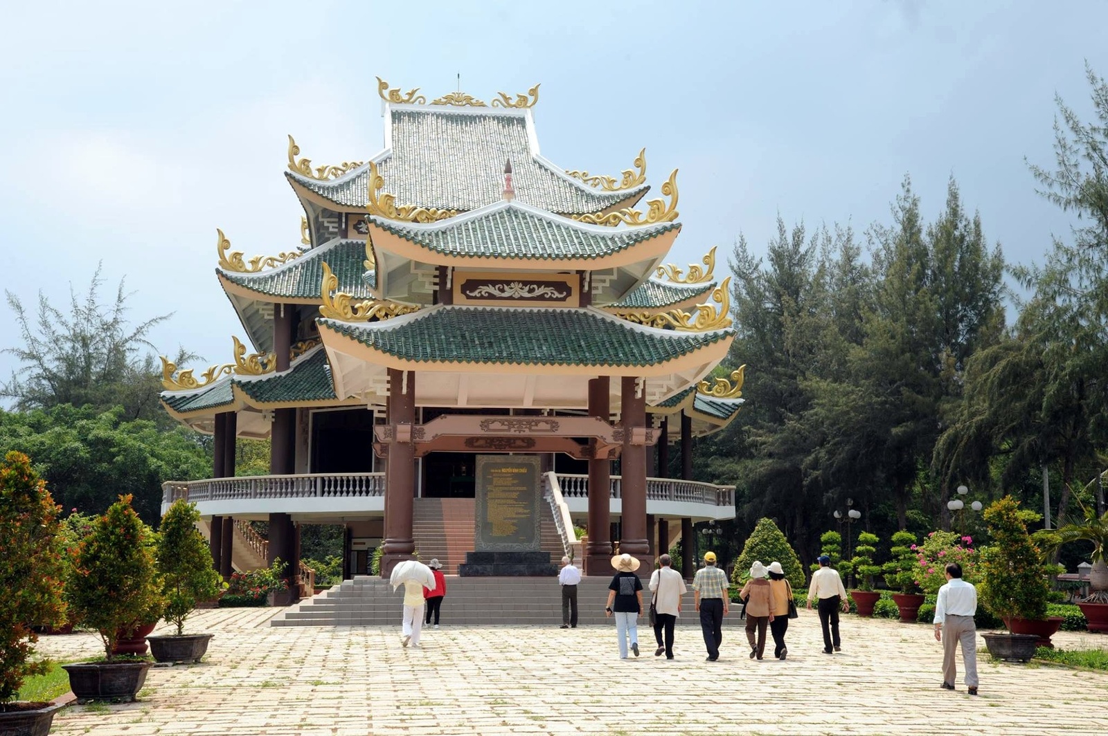 Giới thiệu