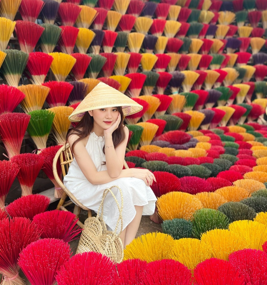 Nguyễn Khánh Linh - Kỷ niệm 06-2022