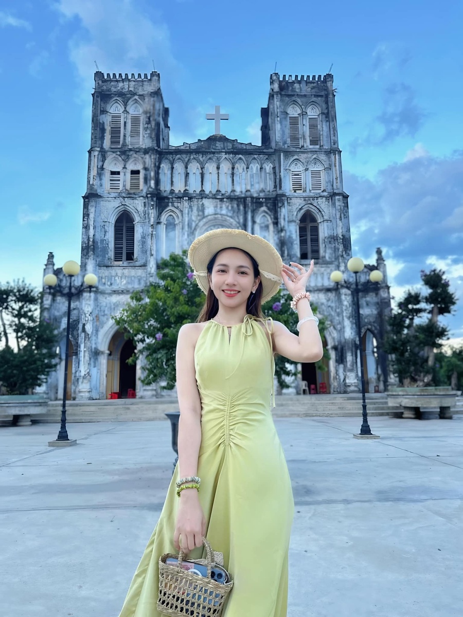 Phan Hương - Kỷ niệm 5.2024