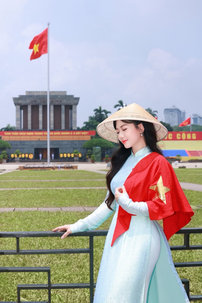 Linh Hà - Kỷ niệm 8.2025