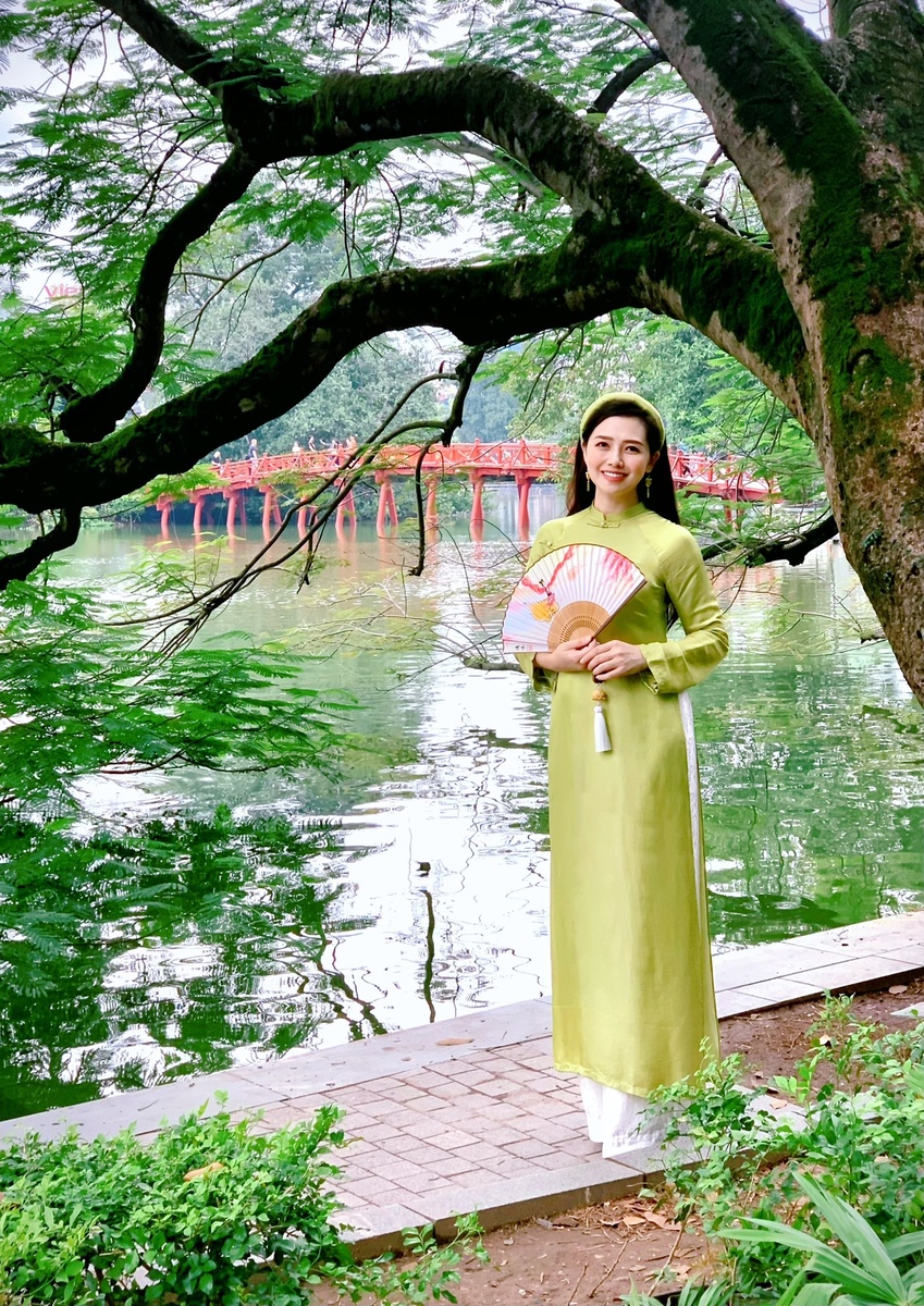 Nguyễn Ngọc Trang - Kỷ niệm 10.2023