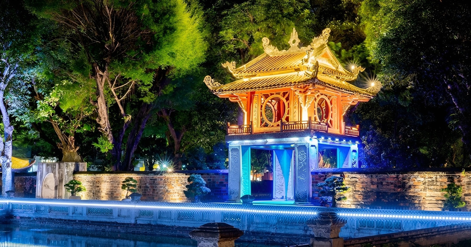 Tour đêm Văn Miếu - Quốc Tử Giám