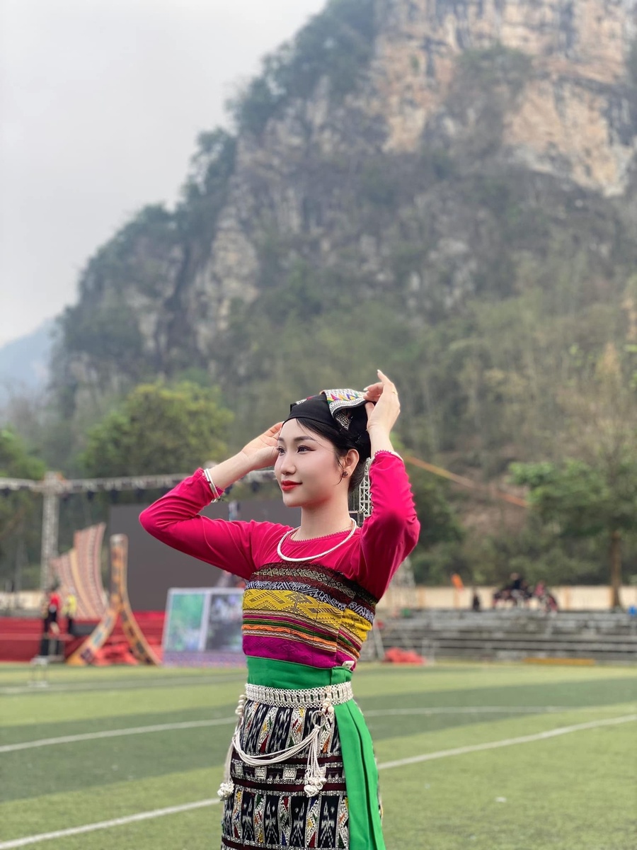 Chon Chon - Kỷ niệm 6.2024