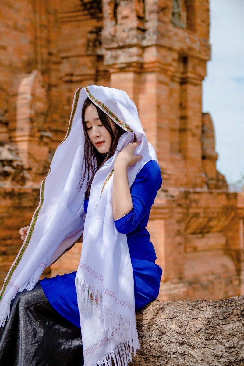 Xuân Phượng - Kỷ niệm 8.2024