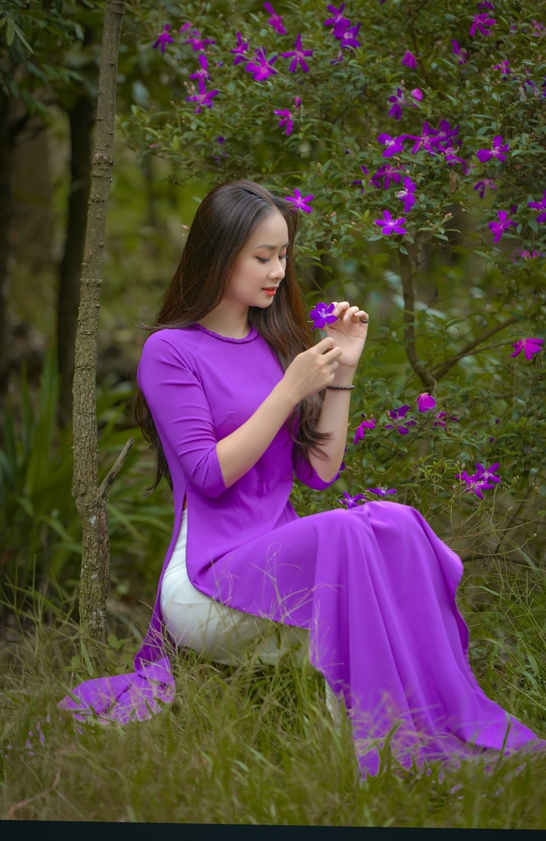 Hoa Sim Tím - Nguyễn Huyền Ngọc 8.2022