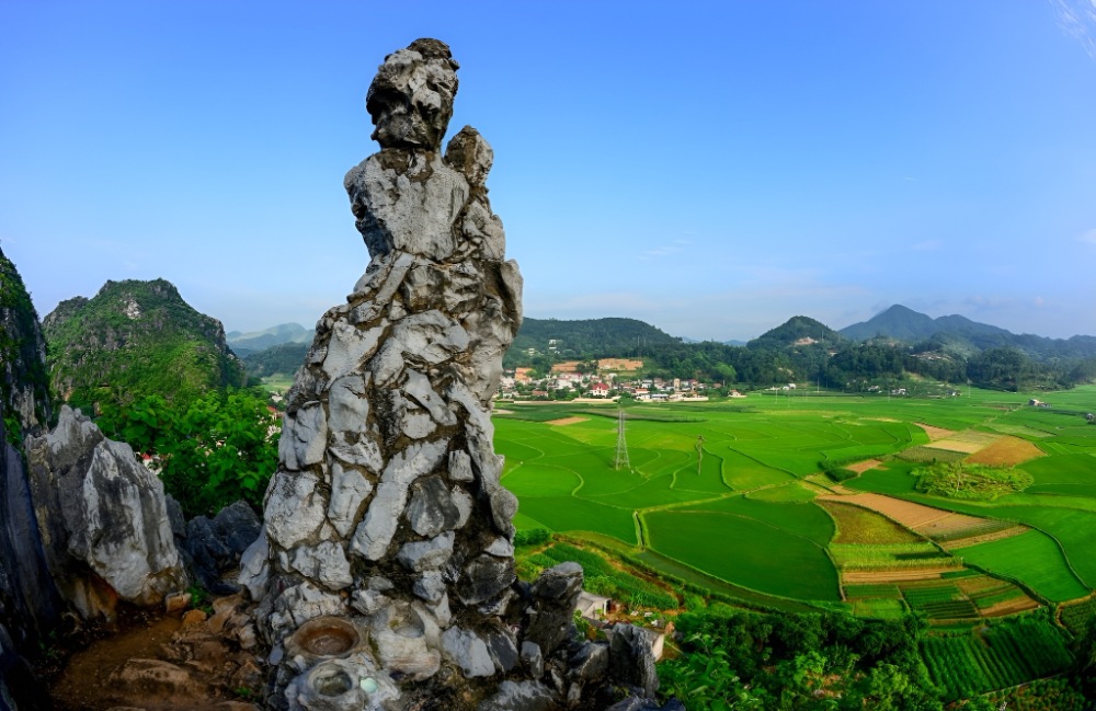 Núi Vọng Phu - Nàng Tô Thị