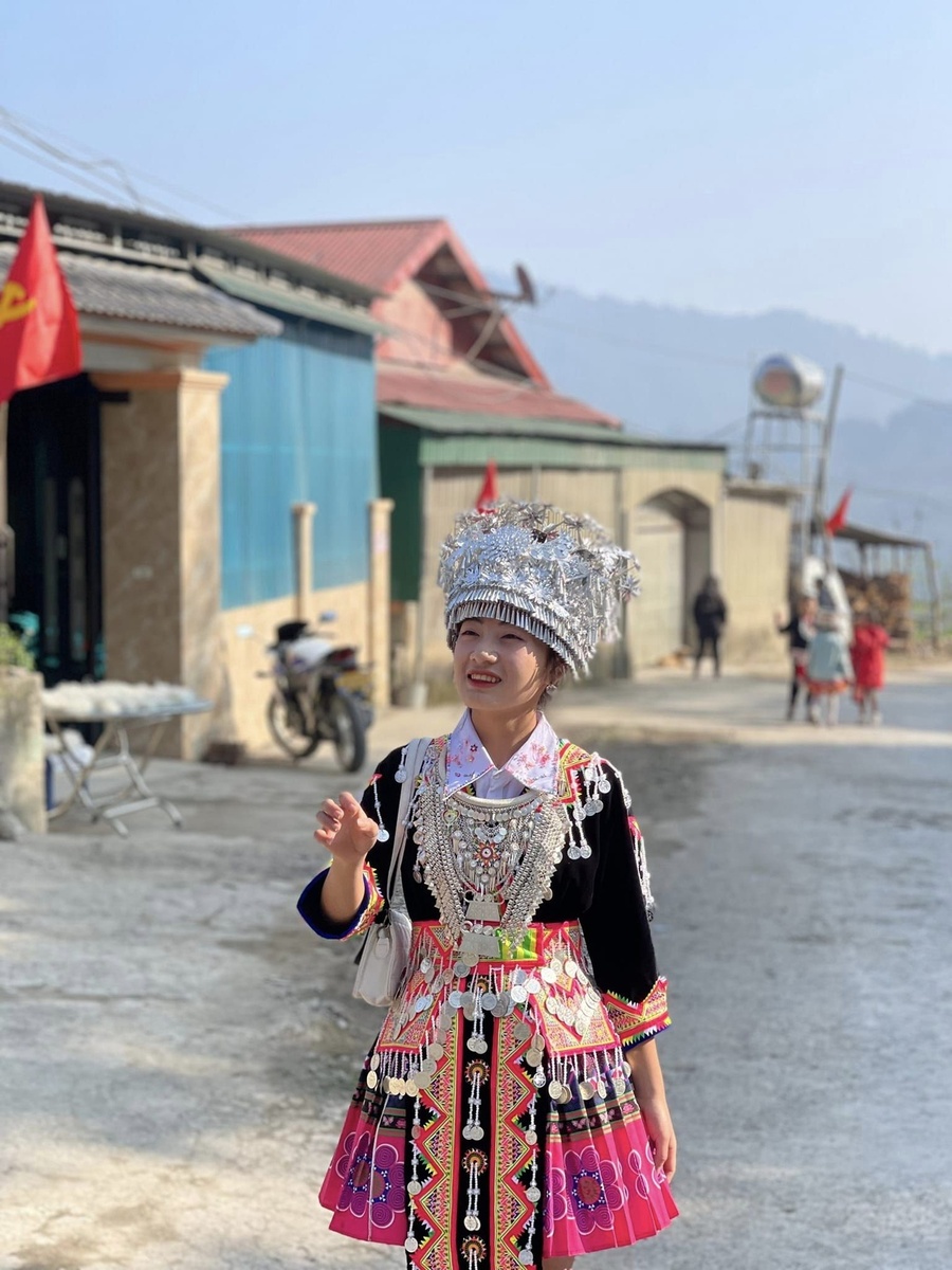 Lỳ's Y's Rê's - Kỷ niệm 2.2024 — ảnh 6