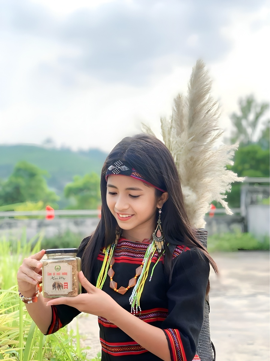 Hồ Thị Khánh Huyền - Kỷ niệm 1.2024 — ảnh 7