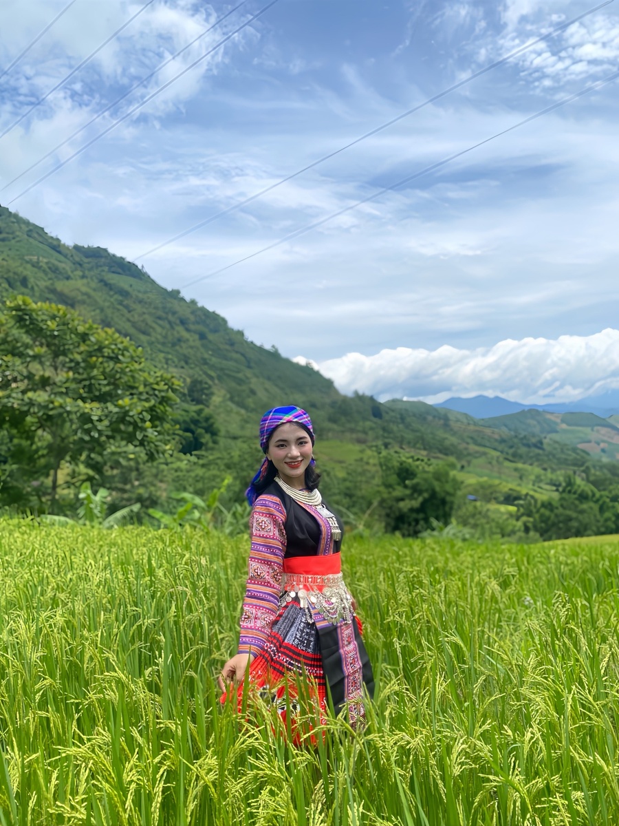 Thao Thị Khánh Linh - Kỷ niệm 6.2024 — ảnh 4