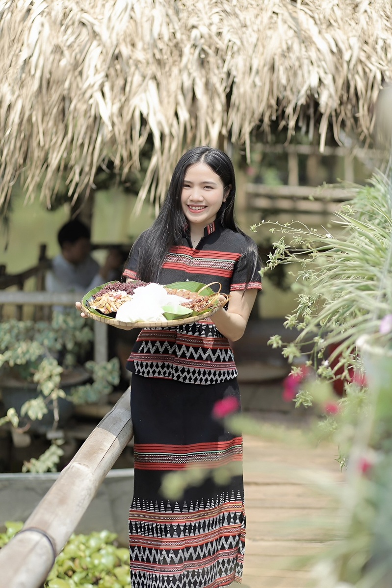 Chưng Nhi - Kỷ niệm 6.2024 — ảnh 6