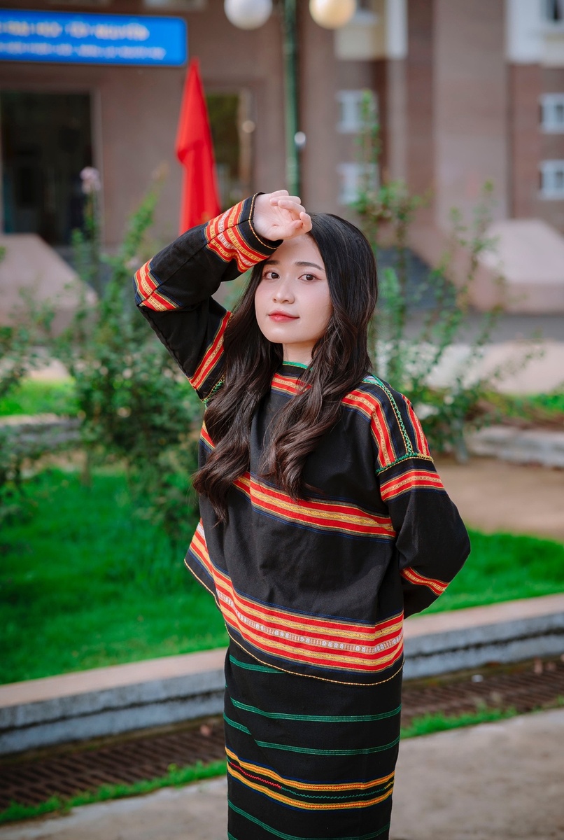 H Lên - Kỷ niệm 6.2024 — ảnh 3