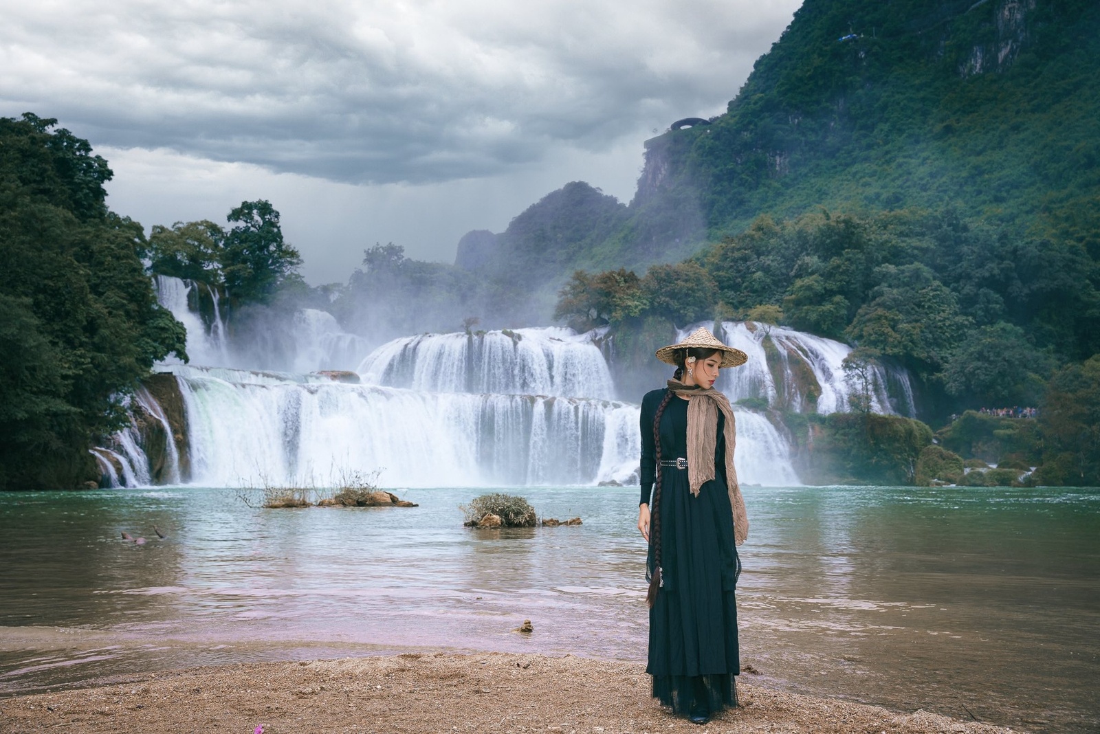 Nguyễn Phương Thảo - Kỷ niệm 12.2025 — ảnh 9