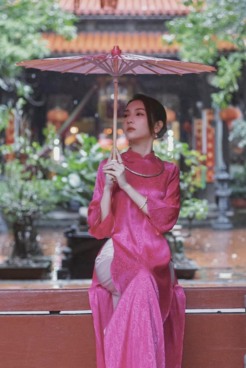 Phan Hương - Áo dài dáng xưa 2023 — ảnh 2