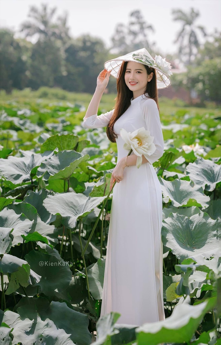 Thúy Đoàn - Áo dài 2020 — ảnh 2