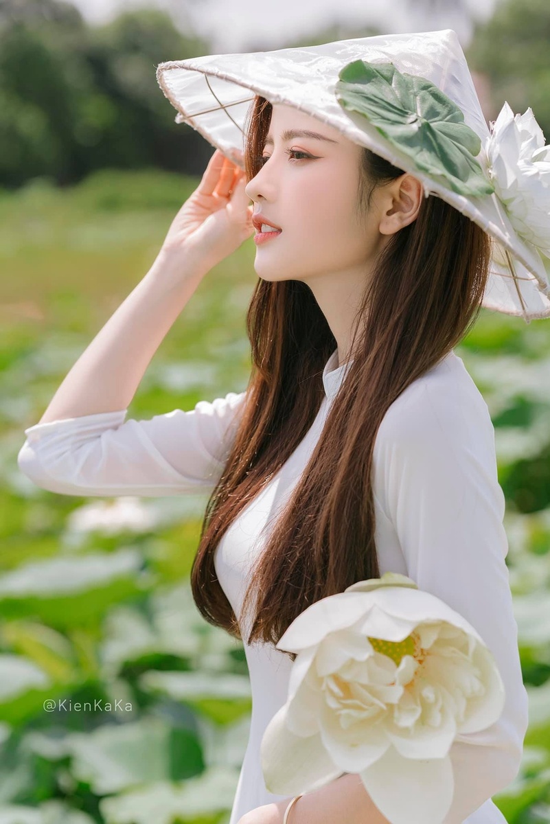 Thúy Đoàn - Áo dài 2020 — ảnh 4
