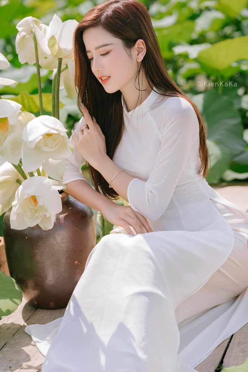 Thúy Đoàn - Áo dài 2020 — ảnh 6