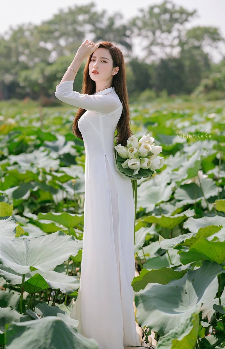 Thúy Đoàn - Áo dài 2020 — ảnh 7