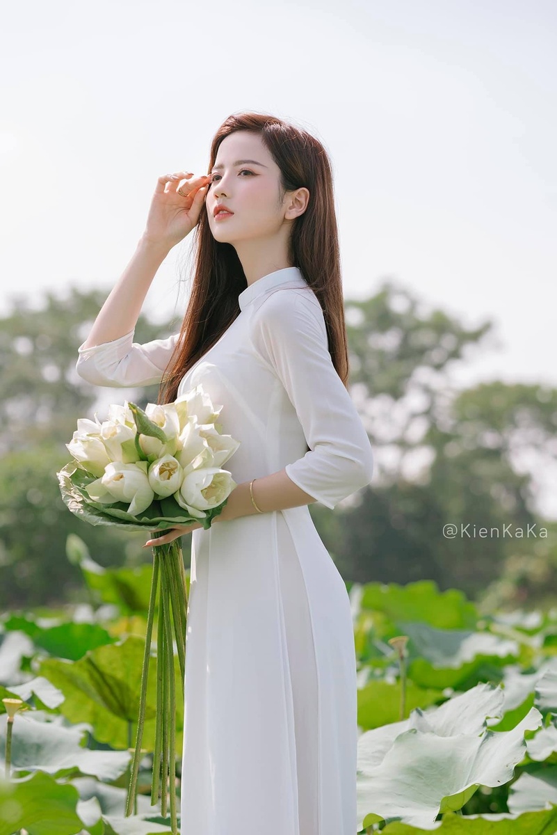 Thúy Đoàn - Áo dài 2020 — ảnh 10