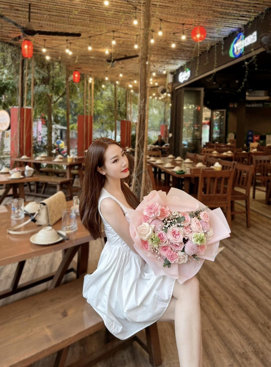 Hoàng Lan - Kỷ niệm 3.2024 — ảnh 4