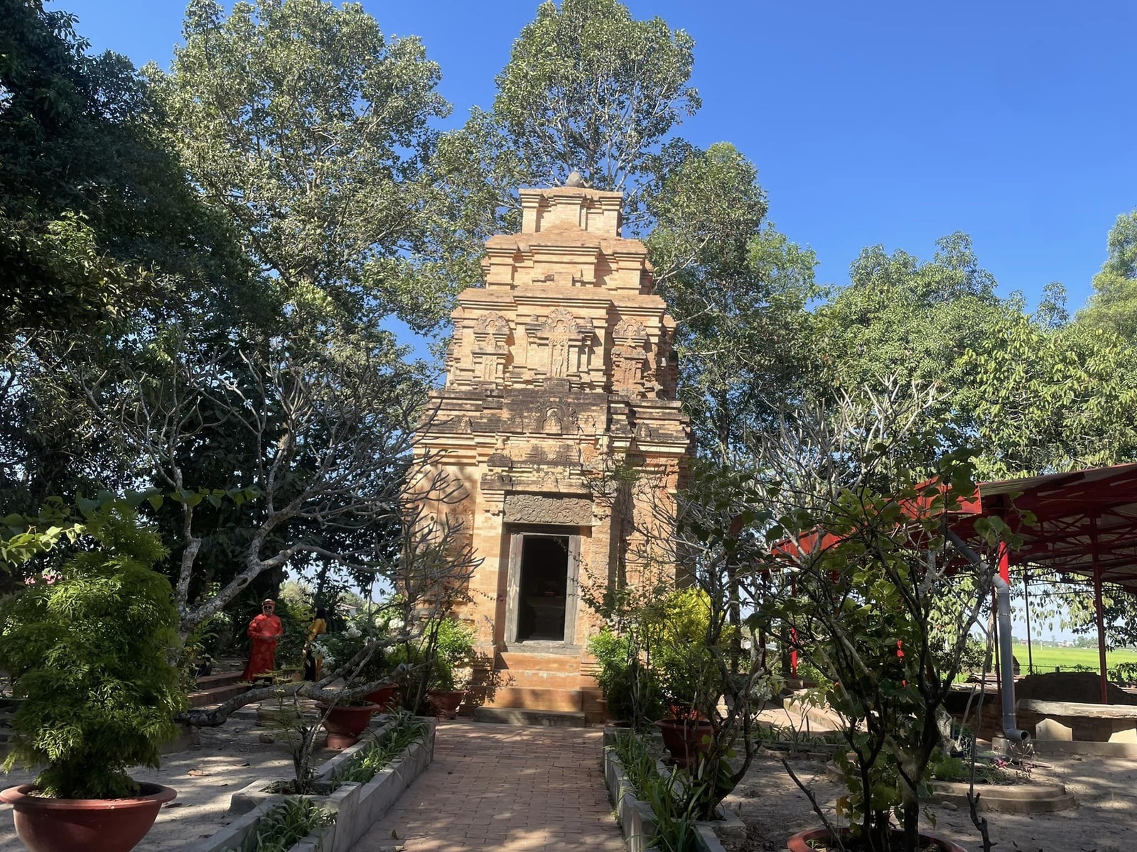 Giới thiệu