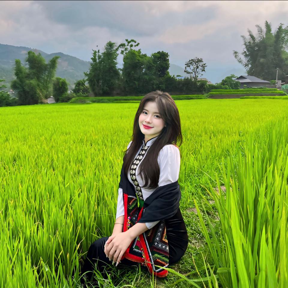 Trần Hạ Vy - Kỷ niệm 5.2024