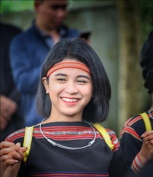 10. Dân Tộc Gia Rai