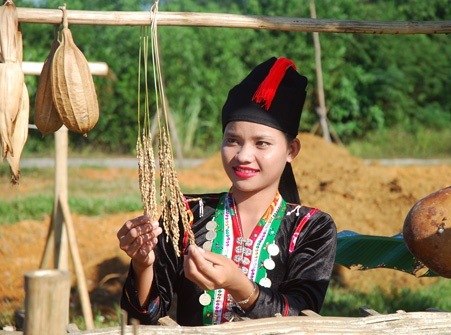23. Dân Tộc Khơ Mú