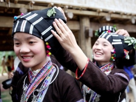 42. Dân Tộc Lự