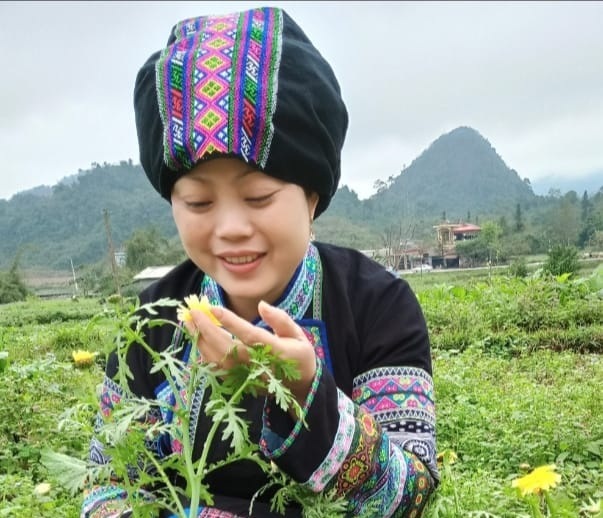 48. Dân Tộc Bố Y