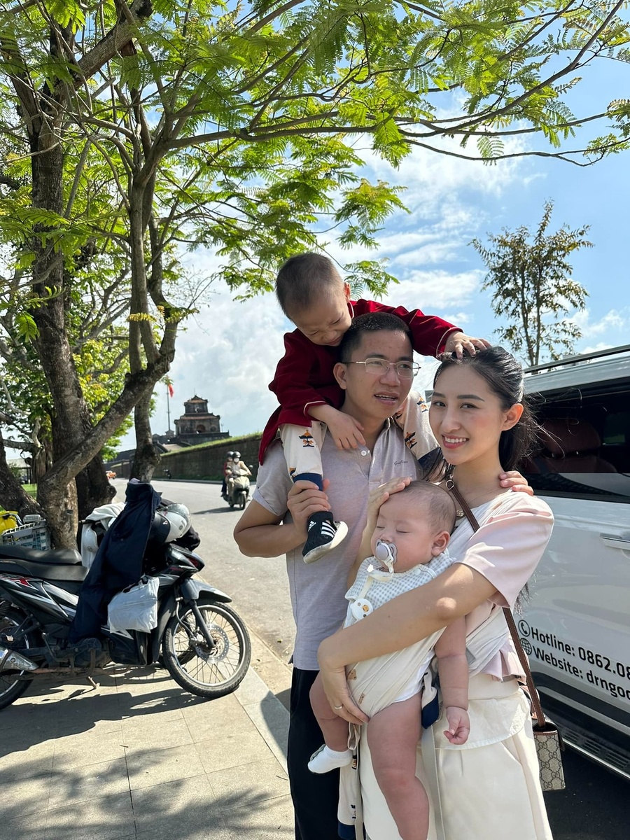 Gia đình vui vẻ
